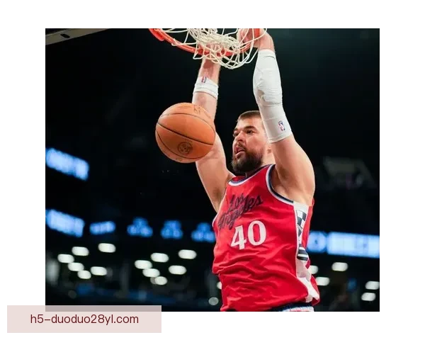 快船胜湖人迎四喜祖巴茨回暖